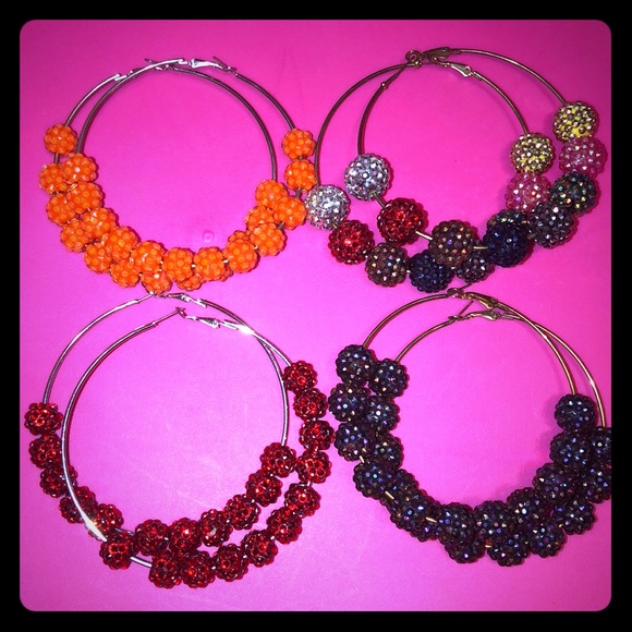 4 EARRING BUNDLE - Picture 1 of 7